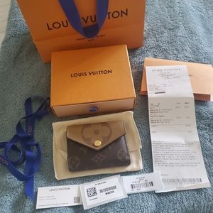 Louis vuitton ZOE wallet- monogram
